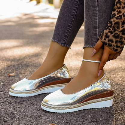 Large-size Wedge-heel Patent Leather Womens Pumps